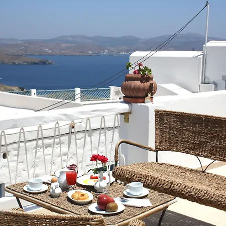 Mariakis Апартаменты *