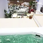 Mariakis Apartment